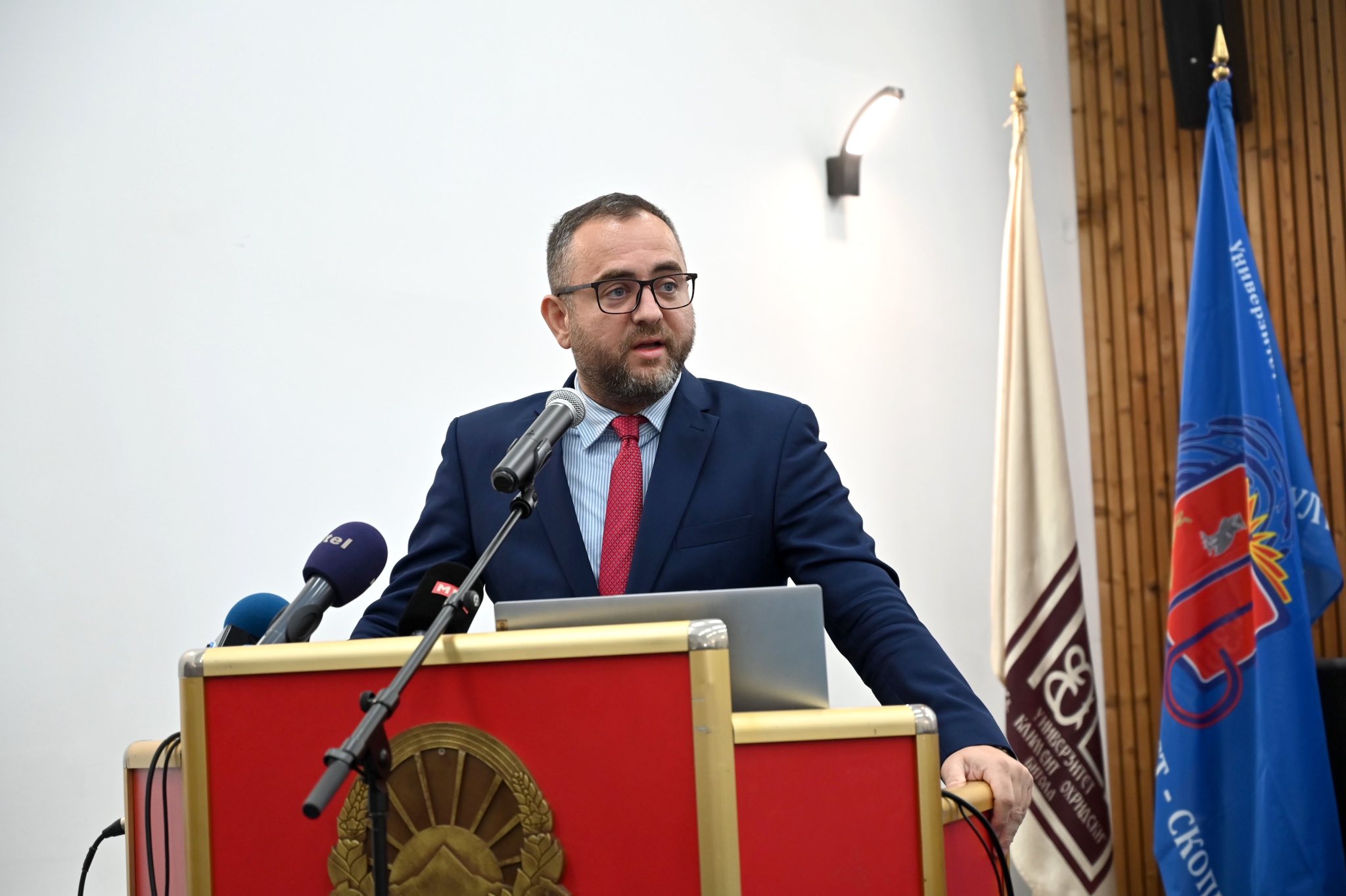 Тошковски: Преку научната мисла до решенија за системската корупција како една од најголемите безбедносни закани