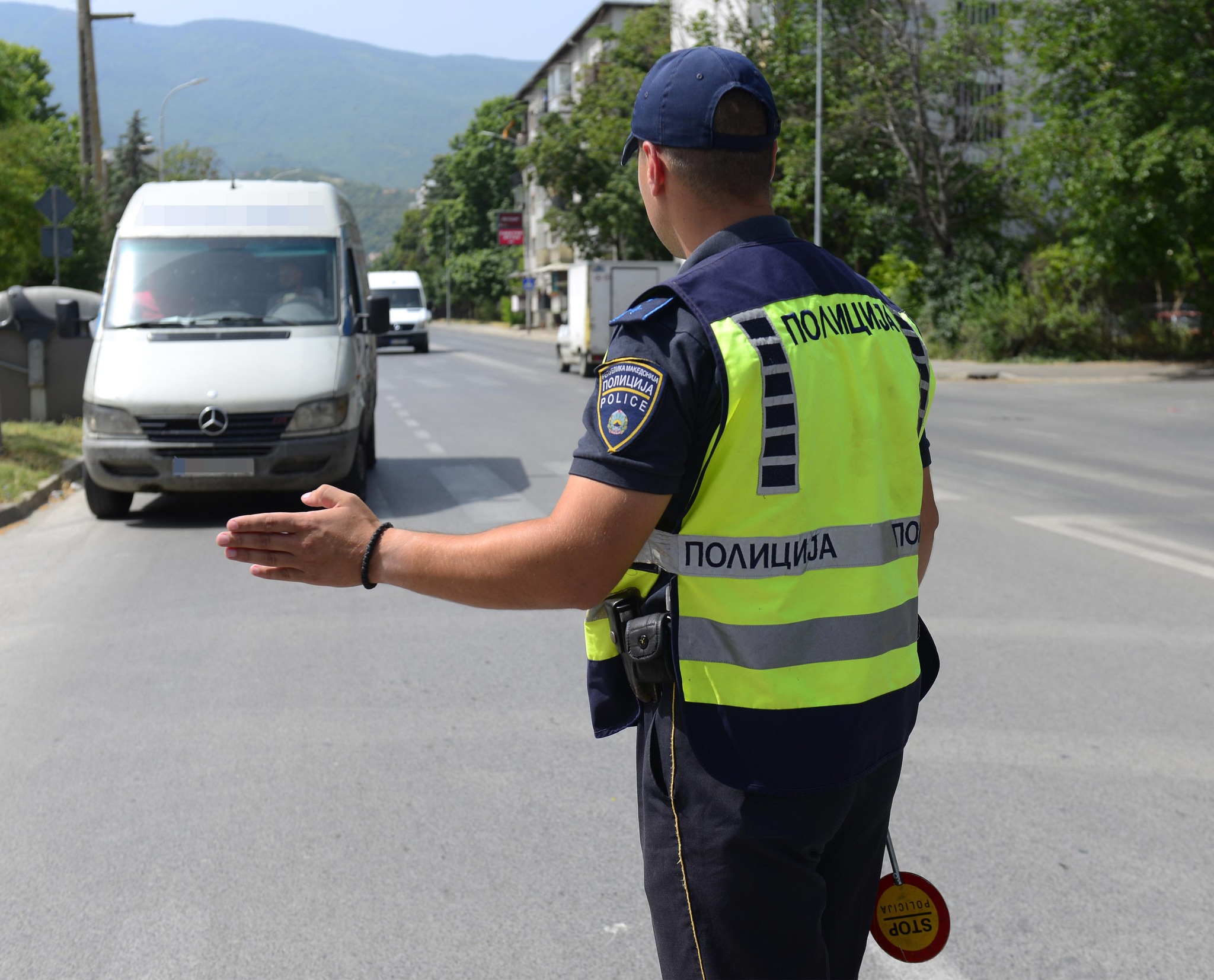 Акциска контрола во Гостивар: Санкционирани пет лица за вршење јавен превоз без лиценца
