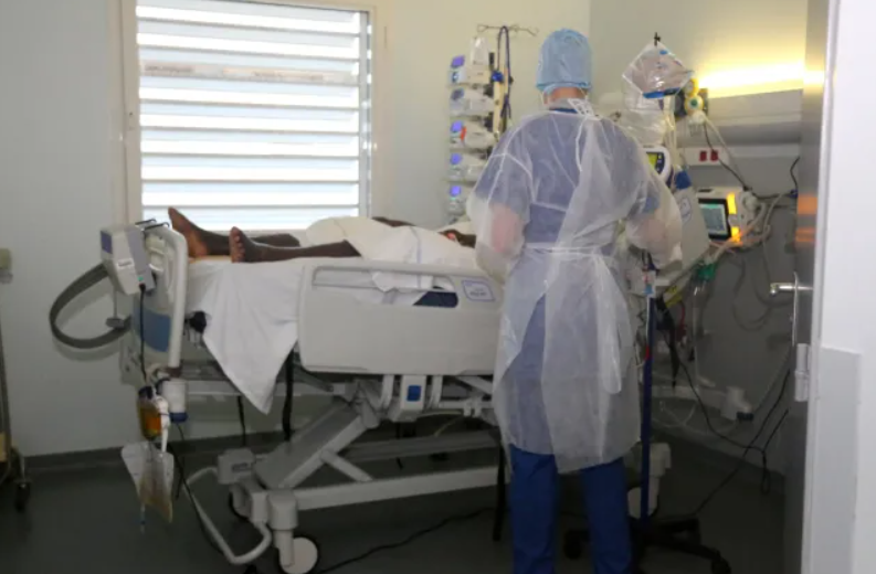 Француските болници добија предупредување: Подгответе се за голем воен конфликт