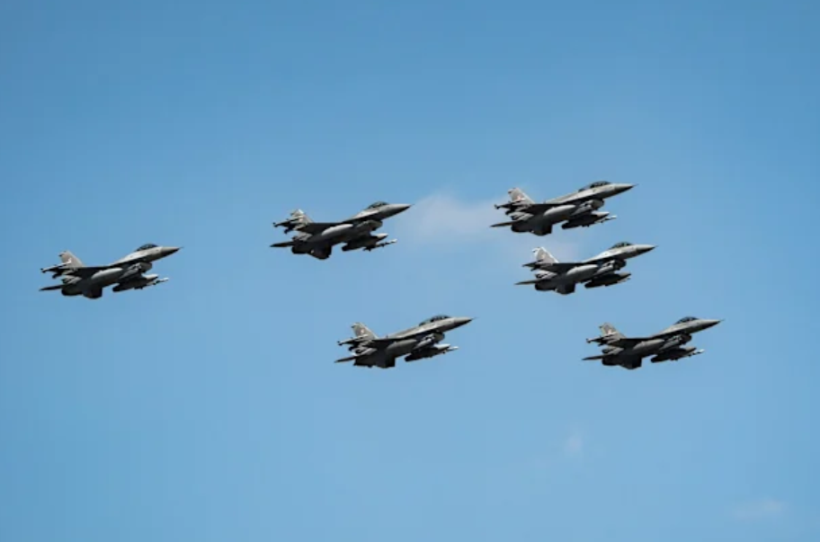 РУСКИ ДРОНОВИ ВЛЕГОА ВО ПОЛСКА – СОБОРЕНИ, СЕ БАРААТ ОСТАТОЦИ