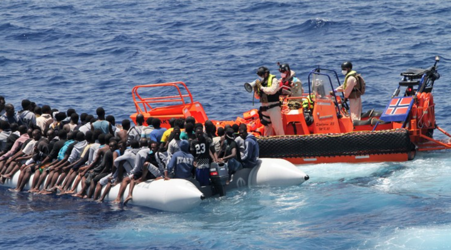 Крит и Гавдос преплавени со мигранти: 800 лица за 48 часа, властите алармираат за хаос