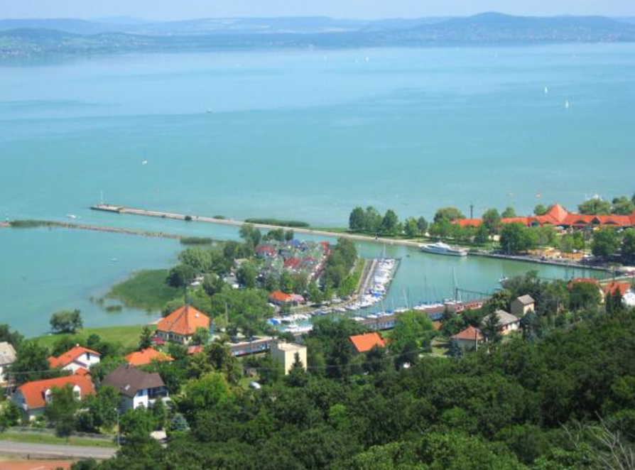 Се појави нов остров во Унгарија – последица на климатските промени