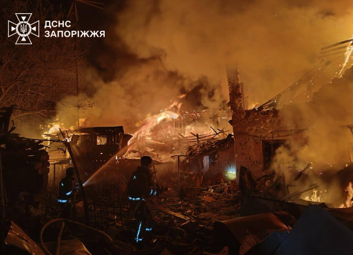 Руски сили извршија масовен напад врз Запорожје: загина еден, повеќе повредени