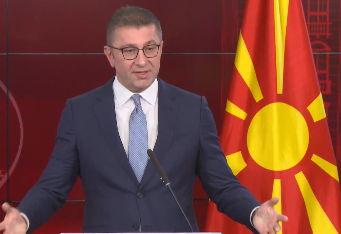 Мицкоски: Идентификувани околу 20 лица за подметнување пожари