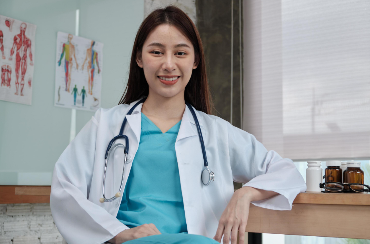 Познати лекари откриваат: Два зачини кои сите ги имаме дома – го продолжуваат животот!