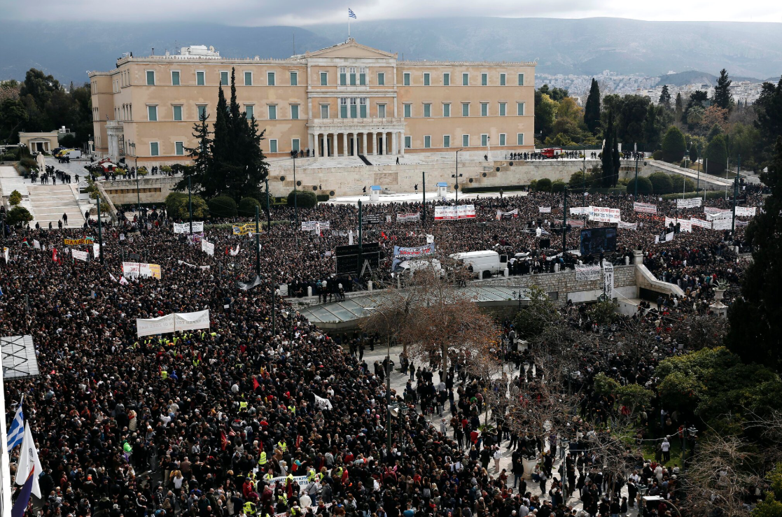 Генерален штрајк во Грција по предлог-законот за 13-часовен работен ден