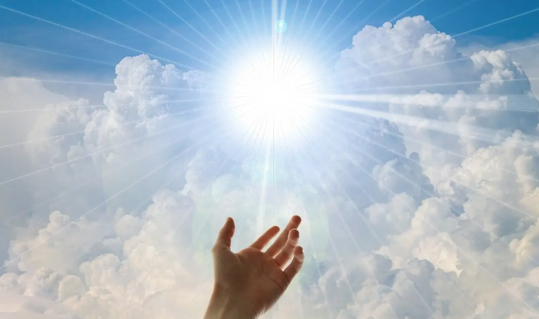 Бог секогаш ги штити: два хороскопски знака на кои судбината секогаш им испраќа благослов и среќа