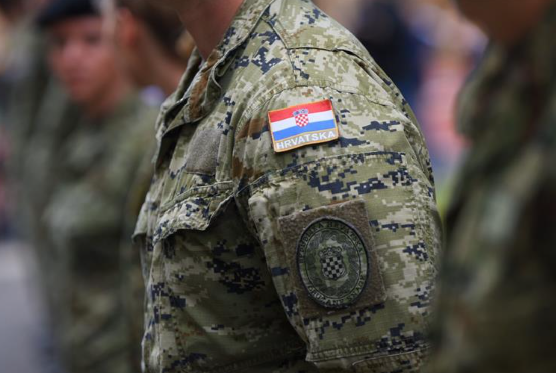 Хрватска го враќа задолжителниот воен рок: првите регрути веќе од јануари