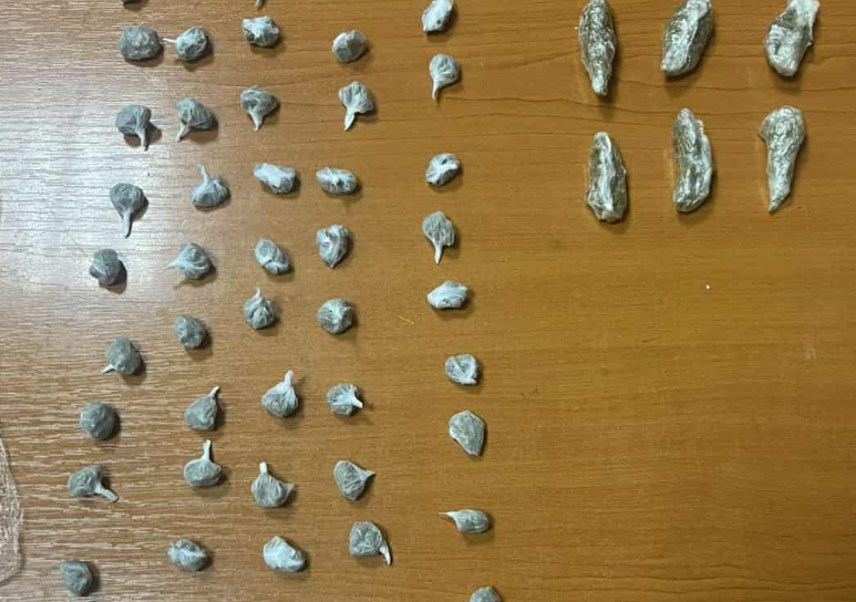 Лишено од слобода лице, при претрес пронајдени 71 паковка со марихуана