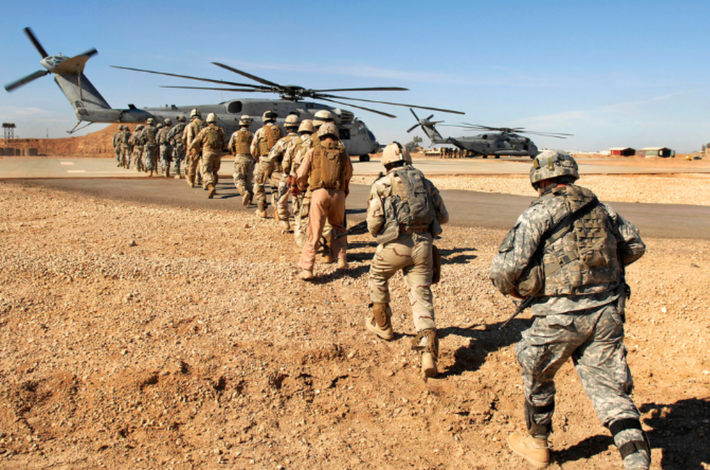 Британците распоредуваат војници во близина на Газа