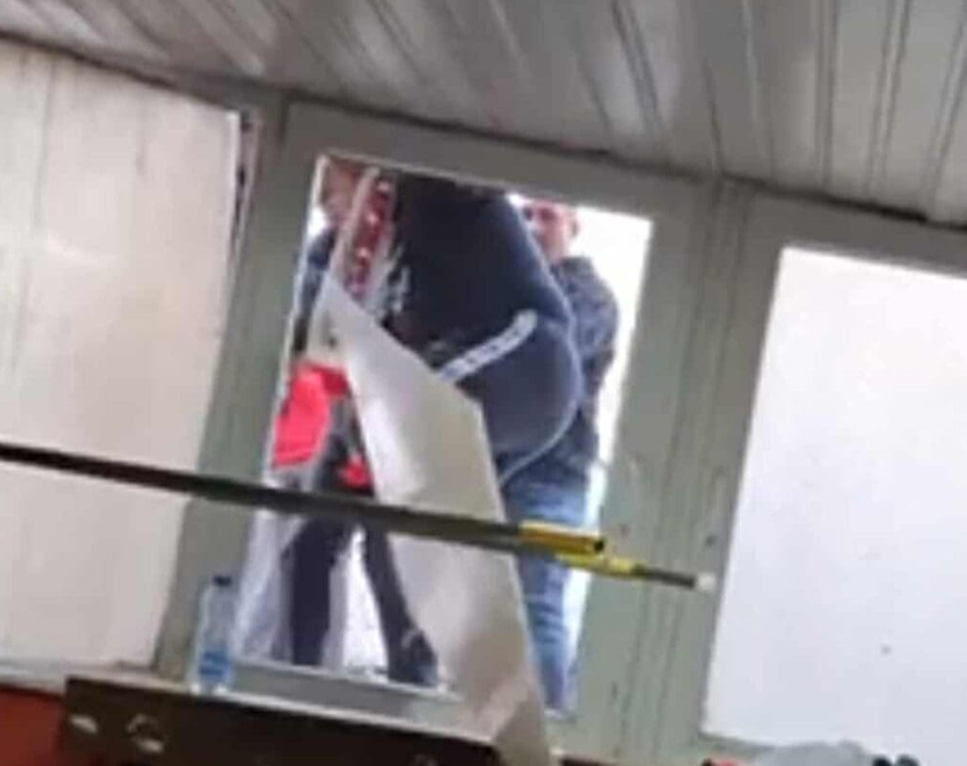 ФФМ ја казни Победа за хаосот и навредливите скандирања на мечот против Шкендија Арачиново